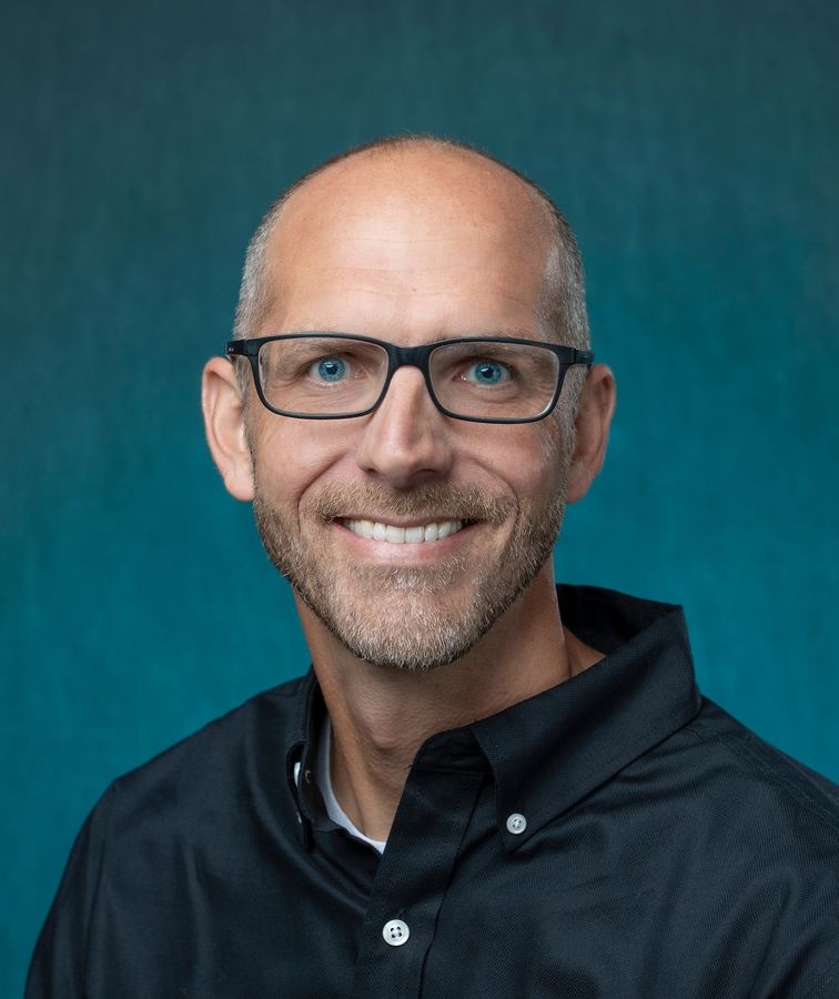 Jonathan R. Kladder