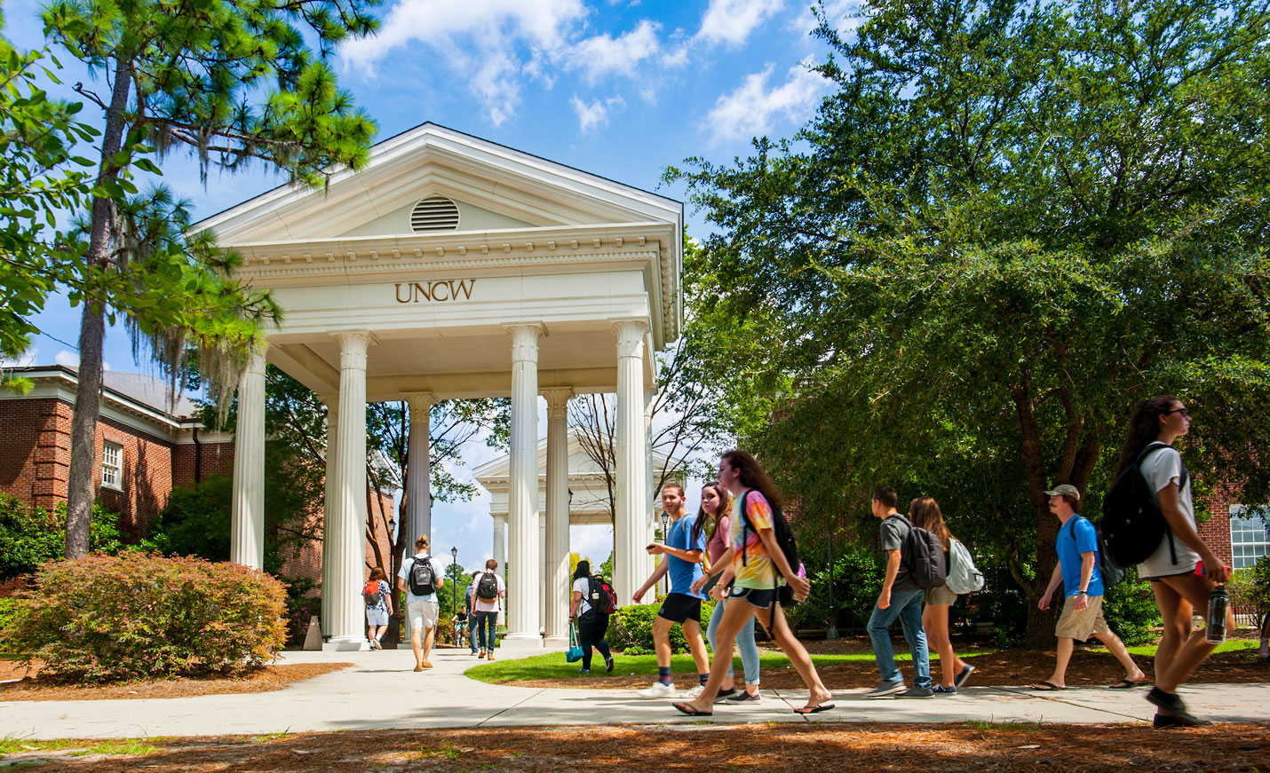 UNCW's northeast entrance to campus